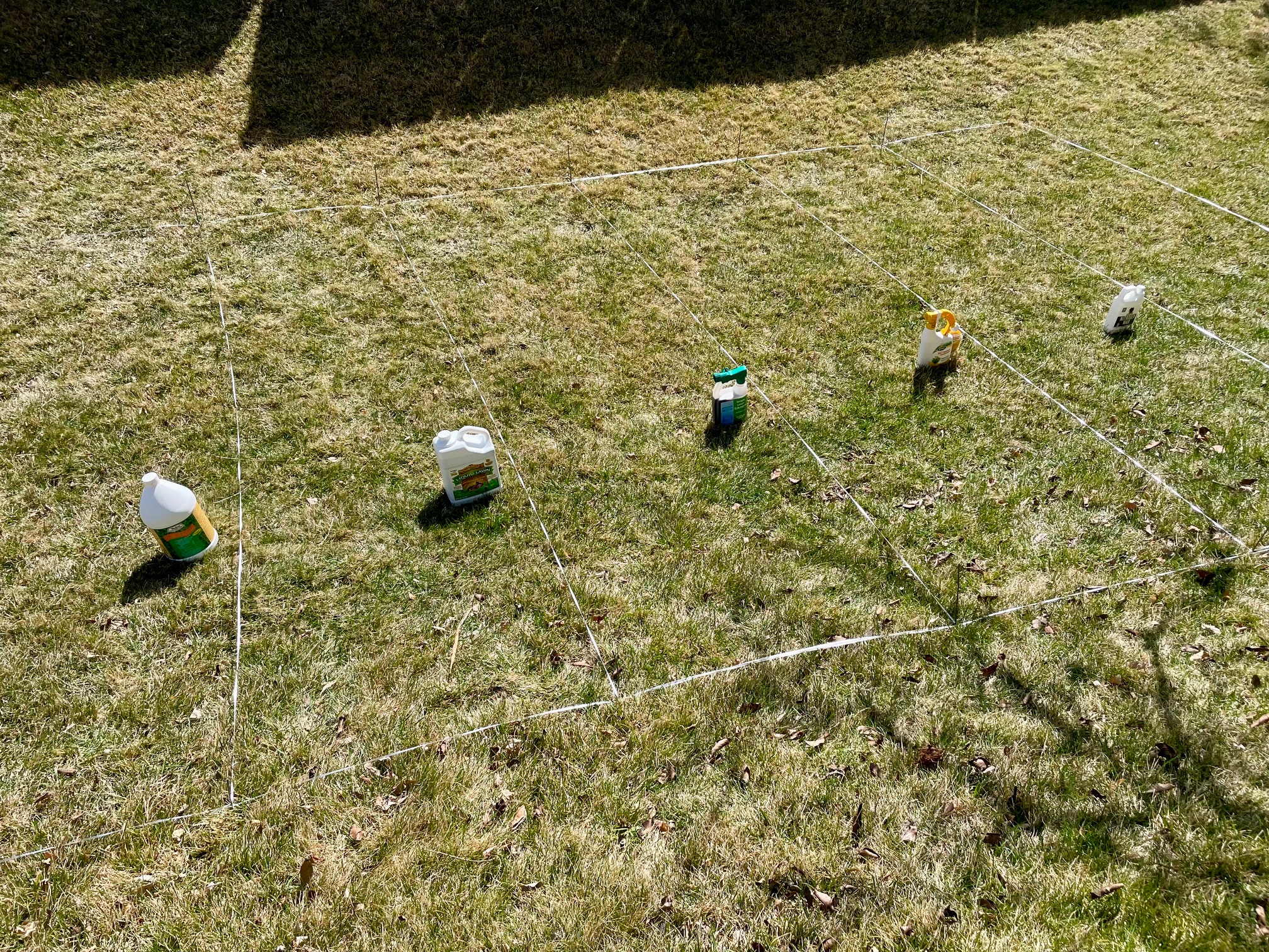 Liquid lawn fertilzers group before