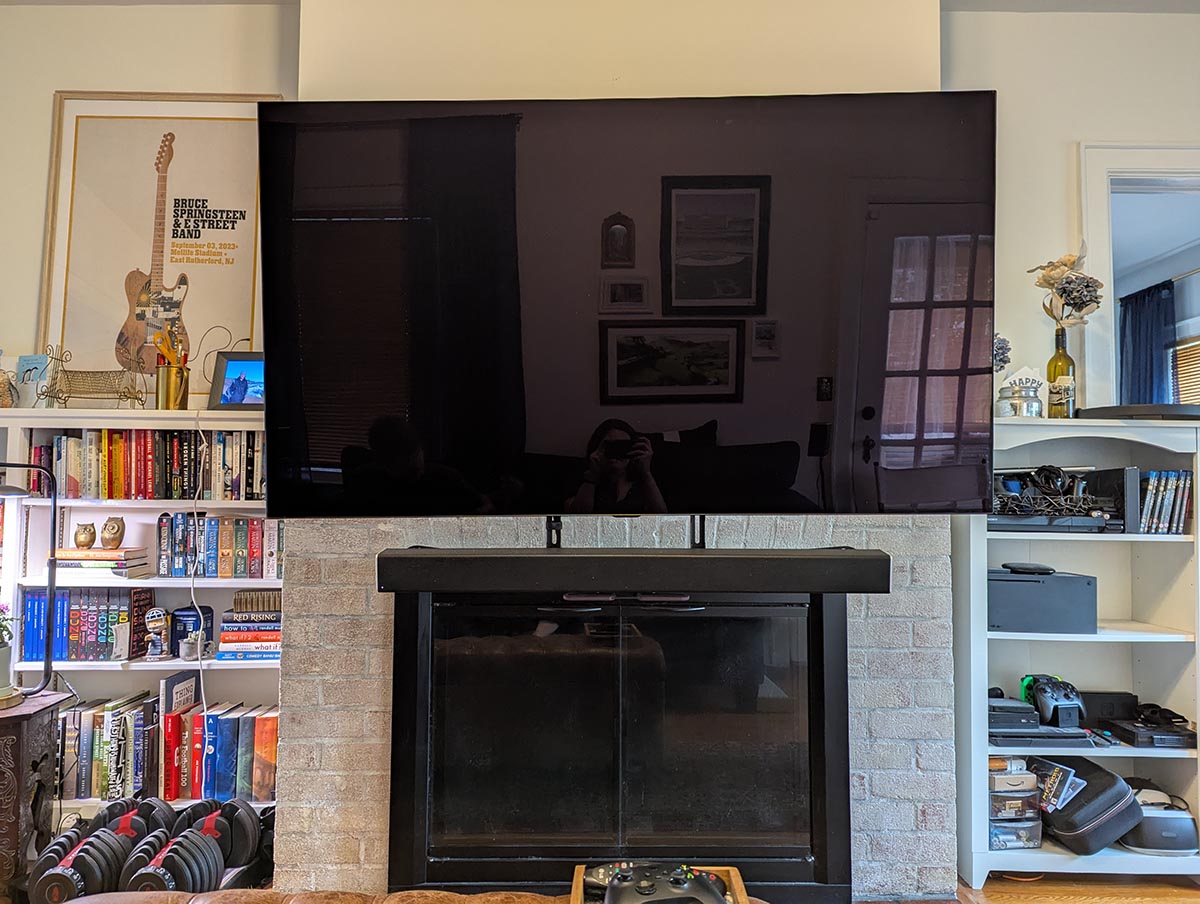 MantelMount_FrontDown_BestTVMount_KathleenCorlett
