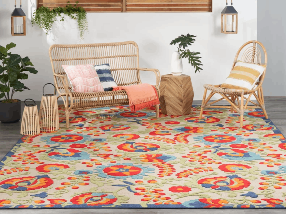The 10 Best Places to Buy Outdoor Rugs