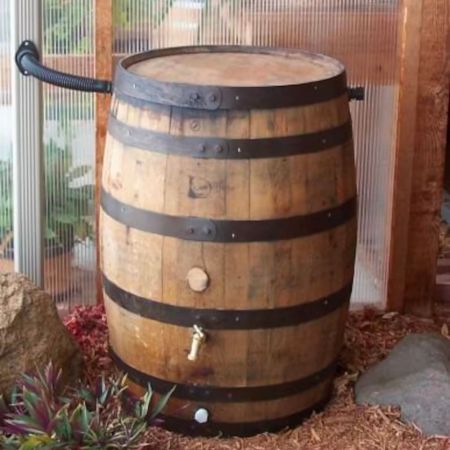 Aunt Molly’s Barrels Whiskey Barrel Rain Barrel