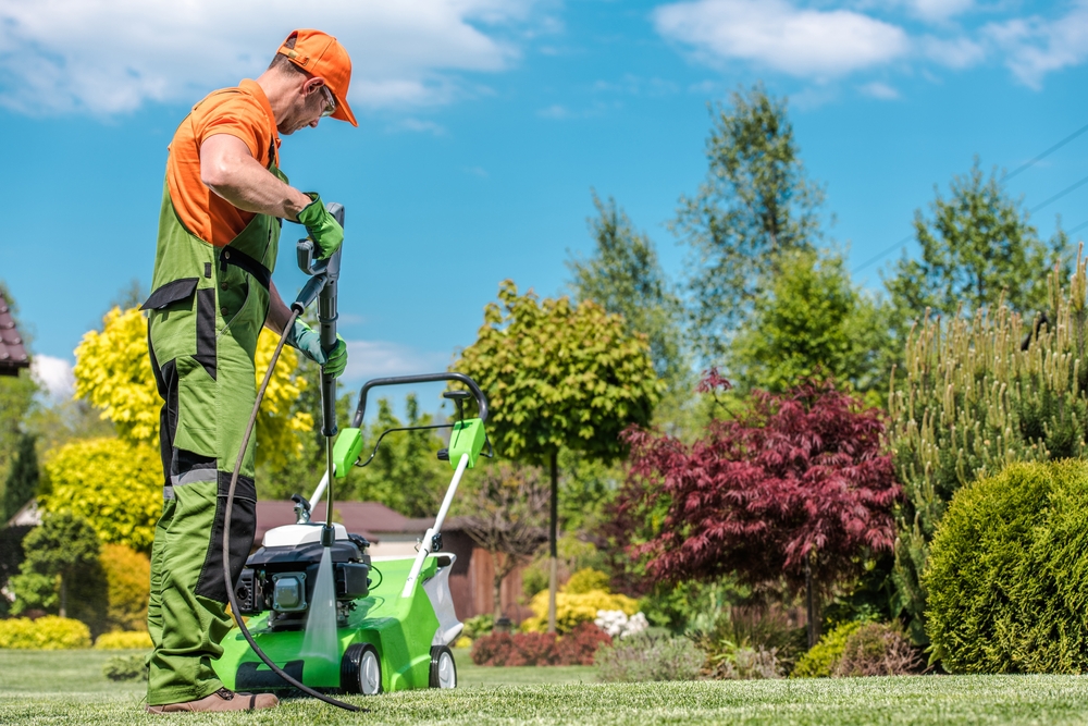 What Is the Average Cost to Mow a Lawn? (2023 Data) Bob Vila