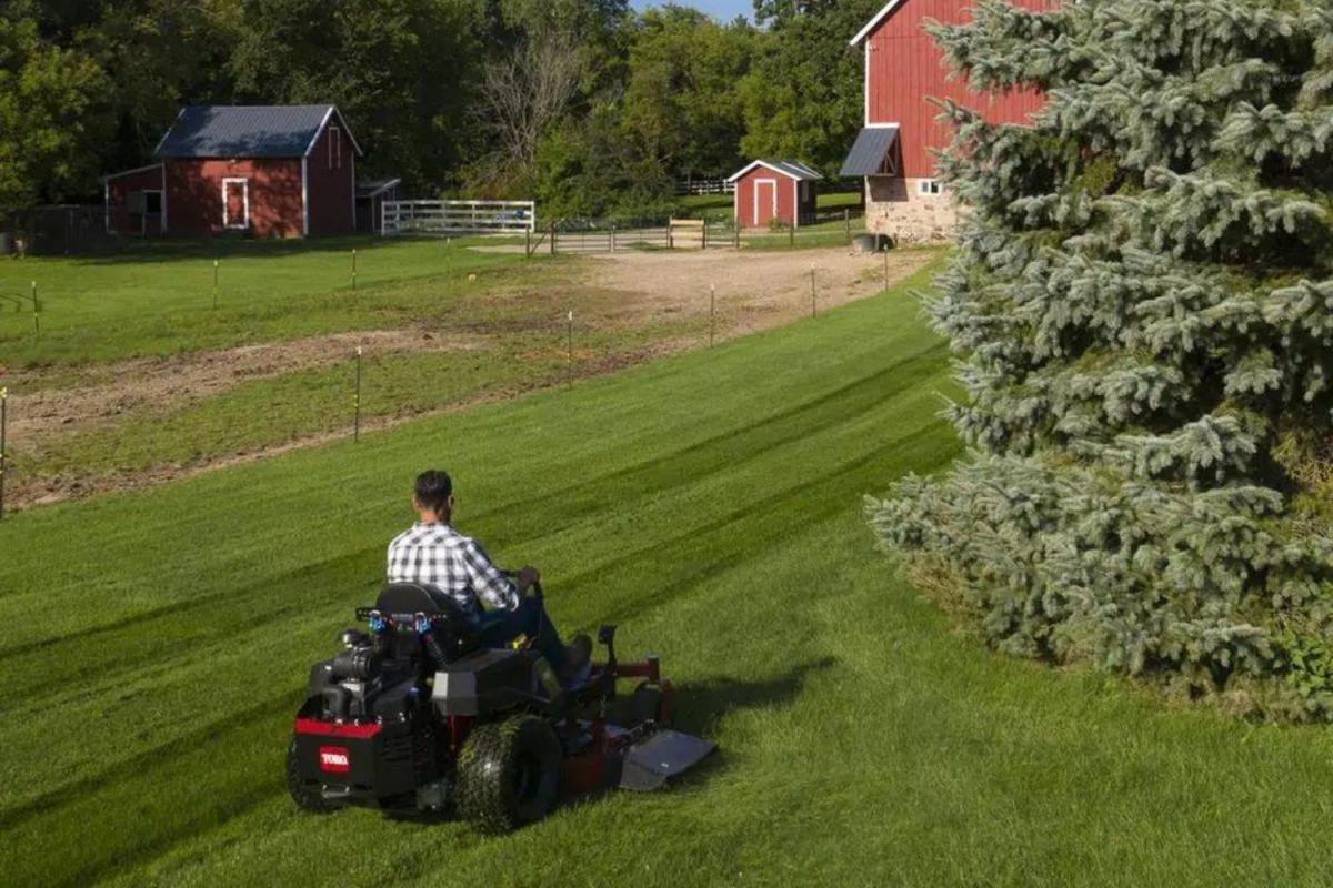 The Best Zero Turn Mowers for Five Acres Option in use in a very farm yard