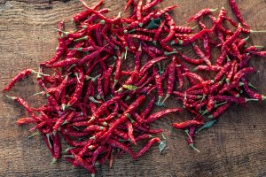 Dried cayenne peppers.