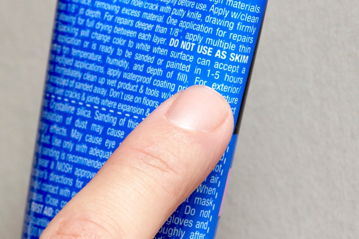 How Long Does Spackle Take to Dry?