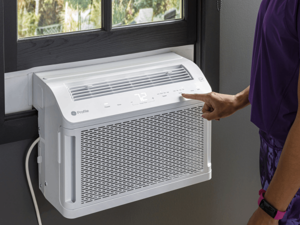 Midea U-Shaped Air Conditioner Review: Can This Unique AC Keep a Room Cool Yet Quiet?