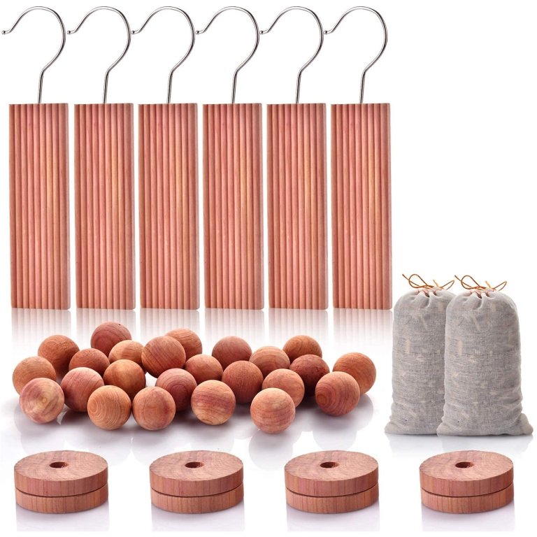  The Best Moth Repellents Option: Homode Cedar Blocks for Clothes Storage
