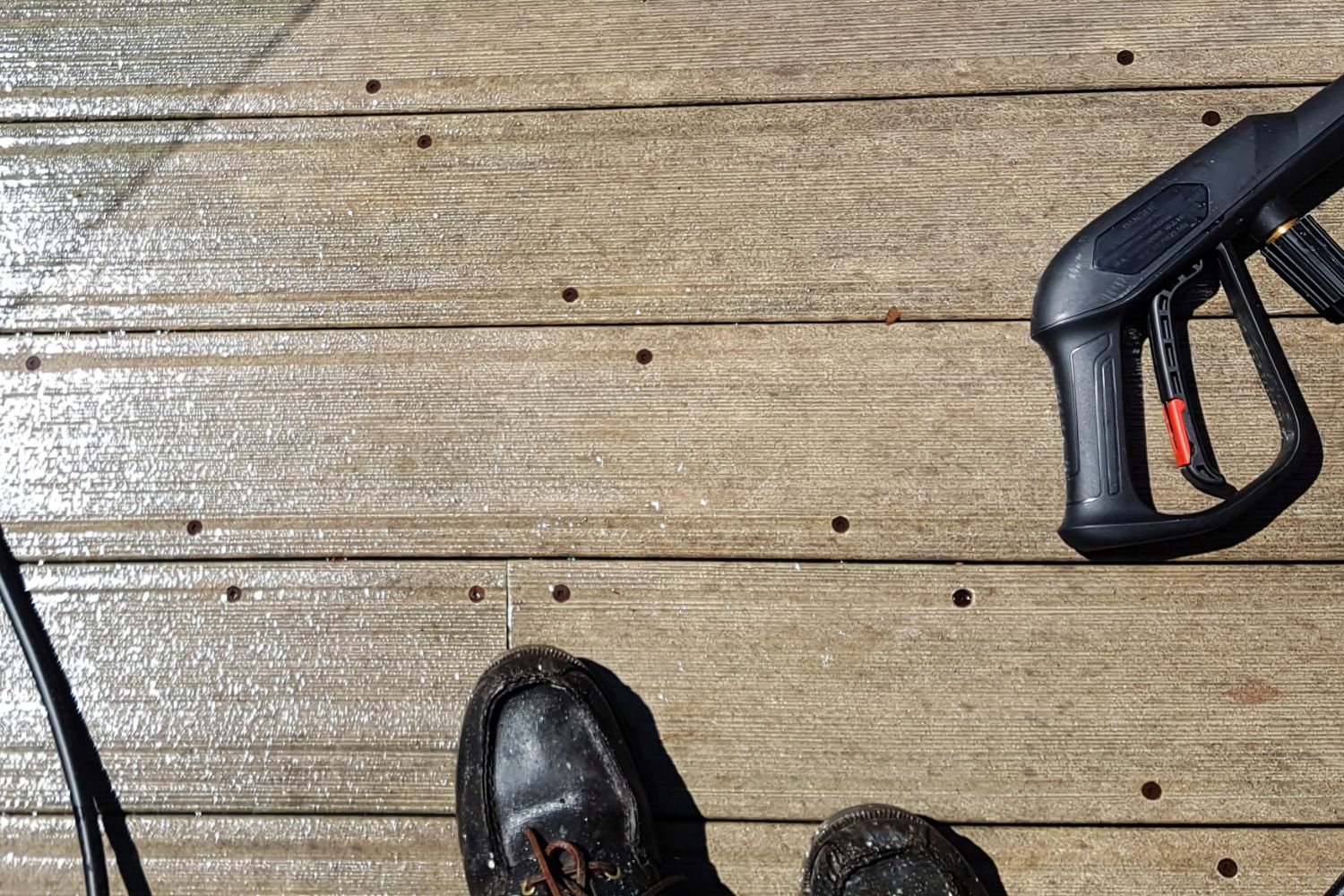 Cost to Power Wash a Deck