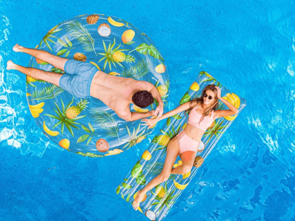The 15 Best Pool Toys for Some Fun in the Sun 