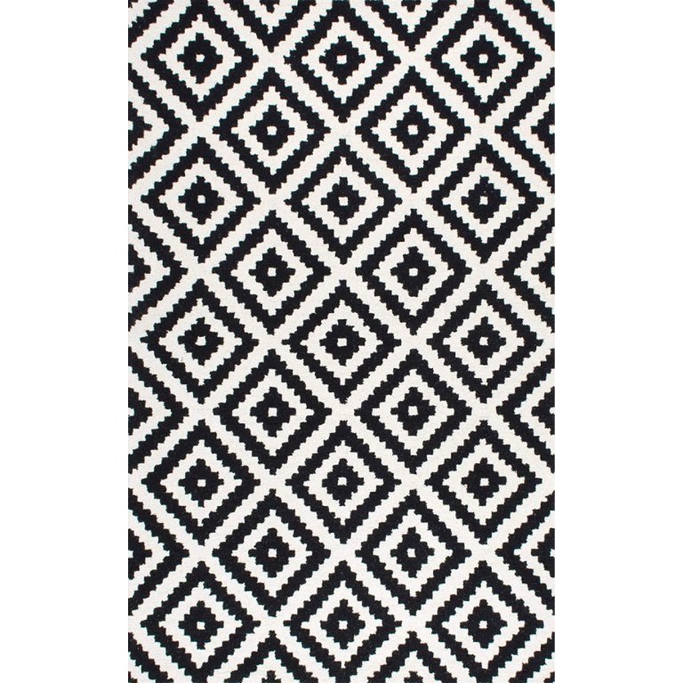  The Best Entryway Rugs Option: NuLoom Hand Tufted Kellee Area Rug