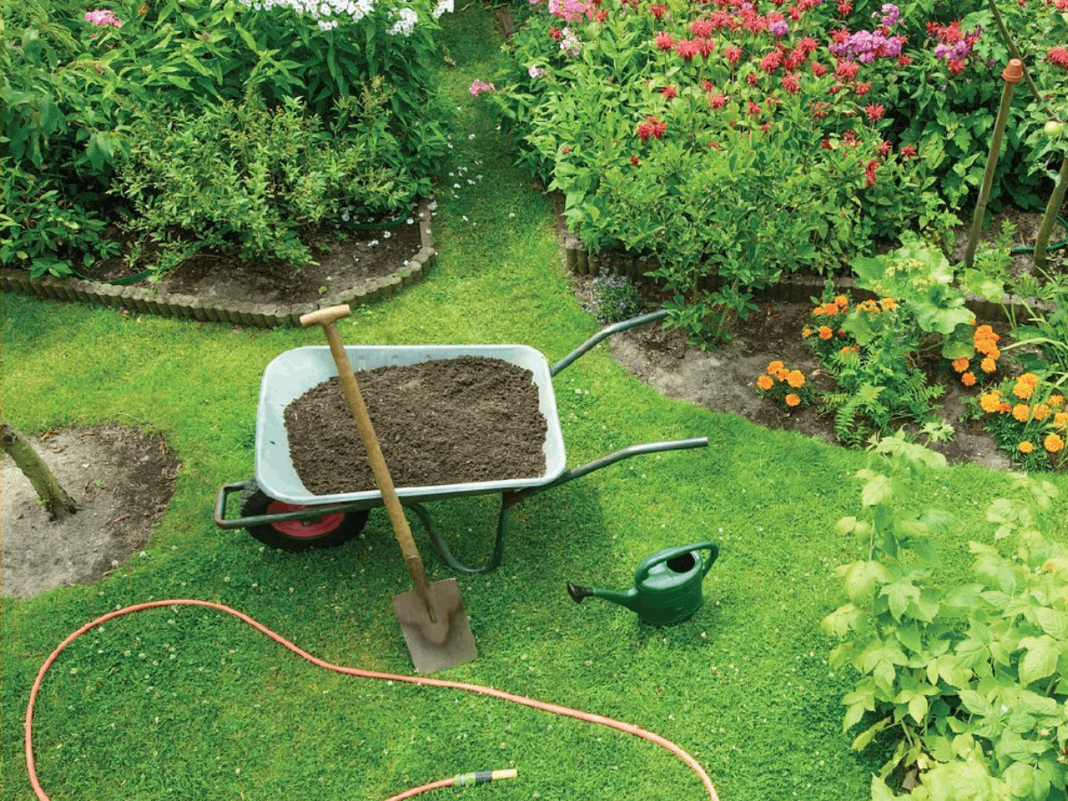 The 12 Best Lawn Care Products of 2023 for a Healthy, Beautiful Yard