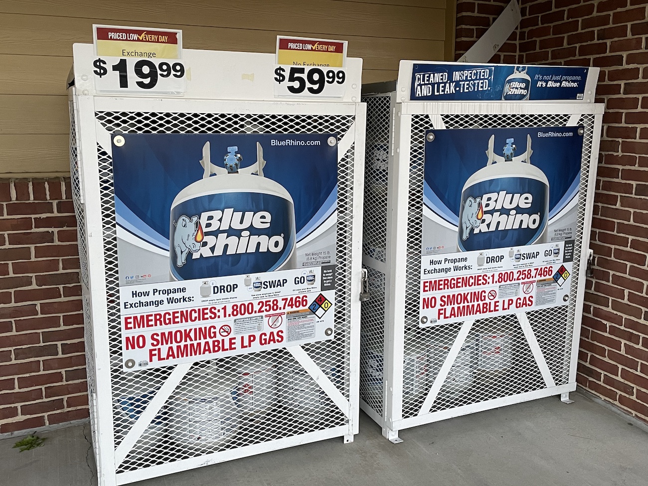 Where to Find the Cheapest Propane Refills for Your Barbecue Grill This