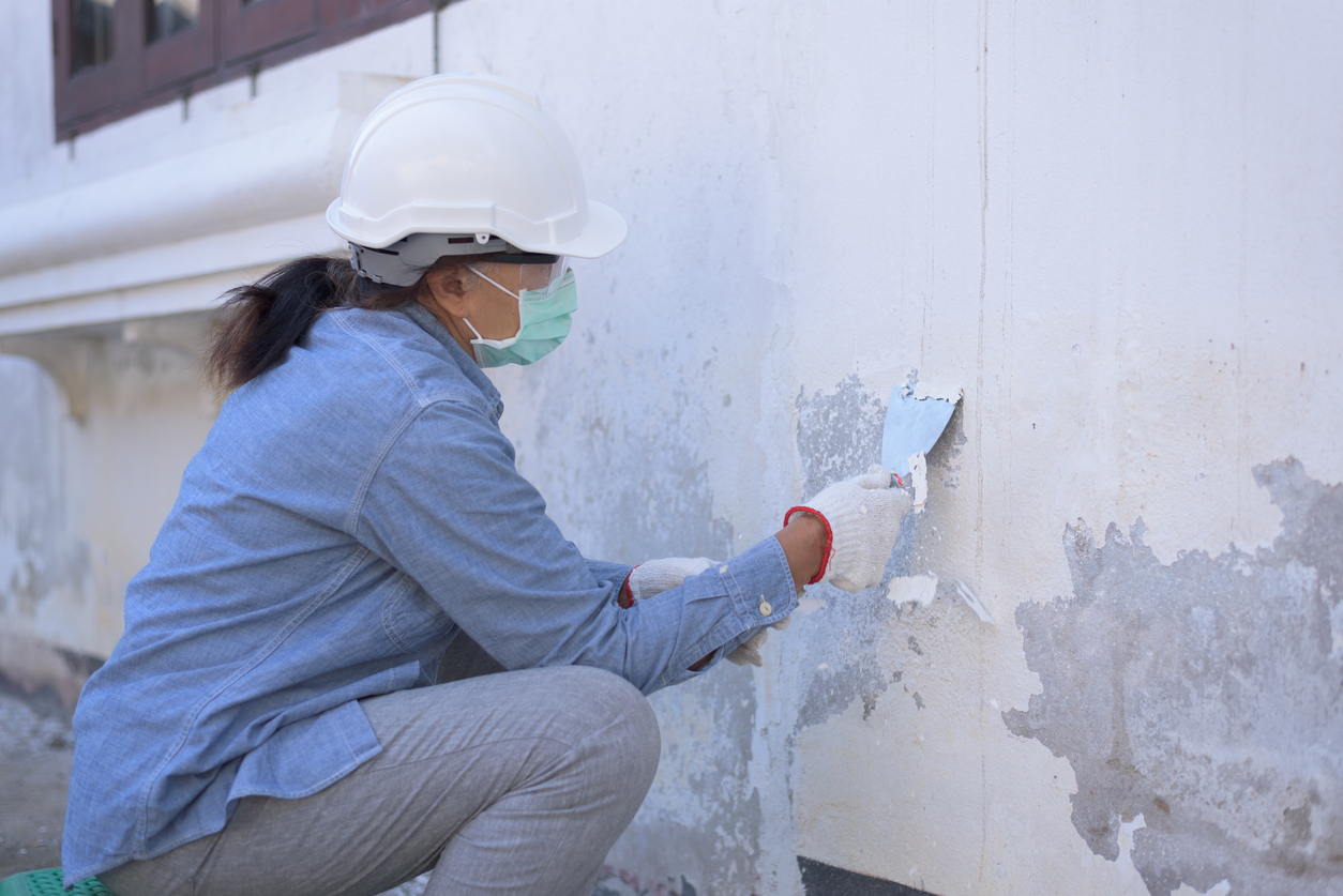 should i paint my house before selling
