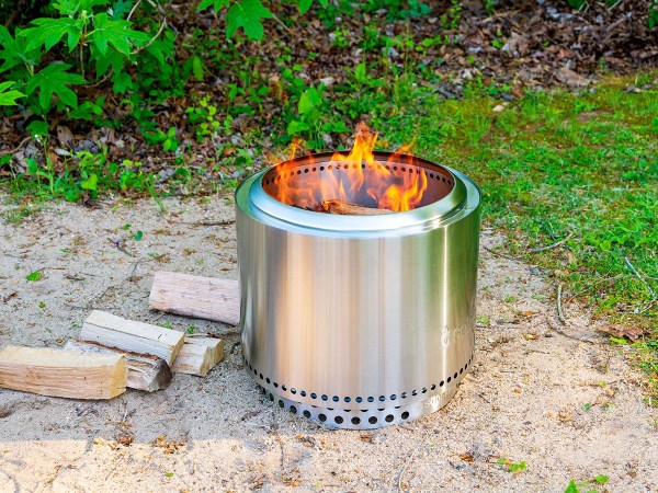 We Tested the Solo Stove Bonfire and It Lived Up to the Hype