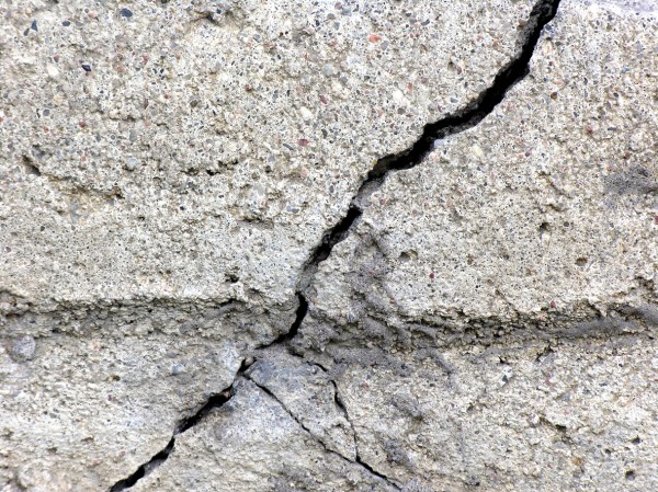 How Much Does Foundation Crack Repair Cost?