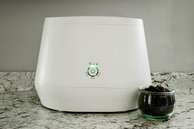 Is a Lomi Composter the Easiest Way to Turn Food Scraps Into Soil? We Tested It to Find Out