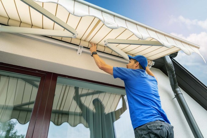 How Much Does a Retractable Awning Cost?