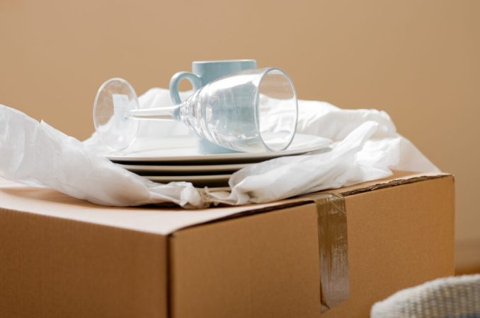 How to Pack Dishes for Moving to Avoid Breakage