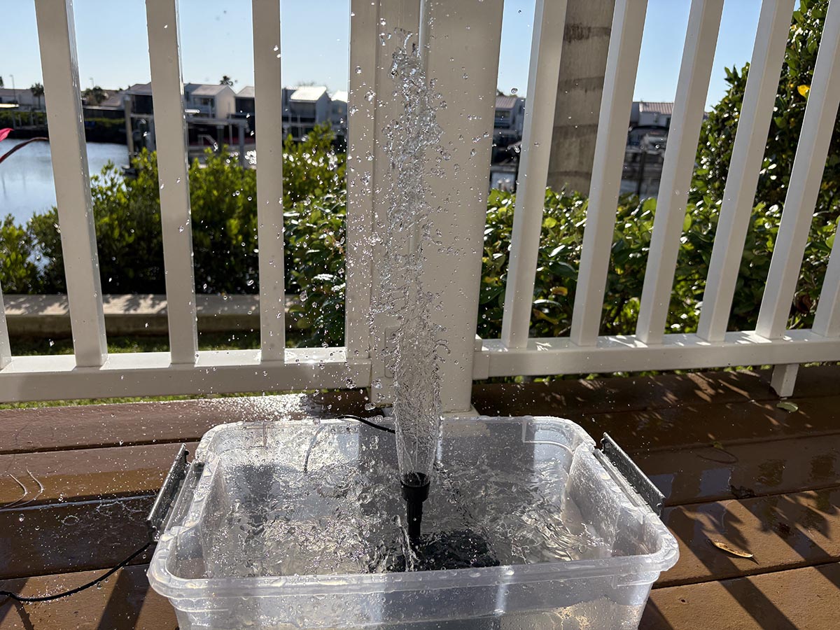 Poposoap Solar Fountain Pump 01