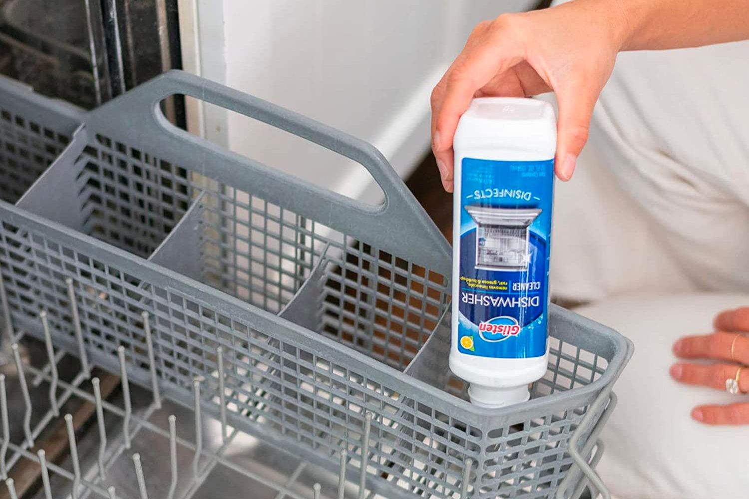 The Best Dishwasher Cleaners Options
