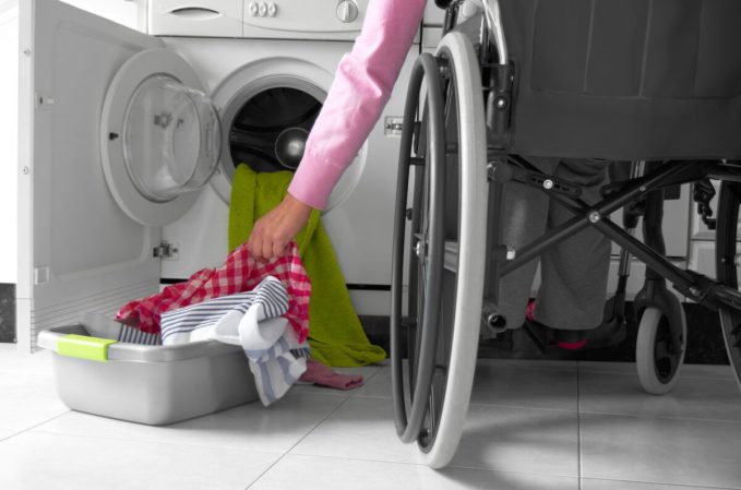 Here’s Why You Should Keep a Roll of Tin Foil in the Laundry Room