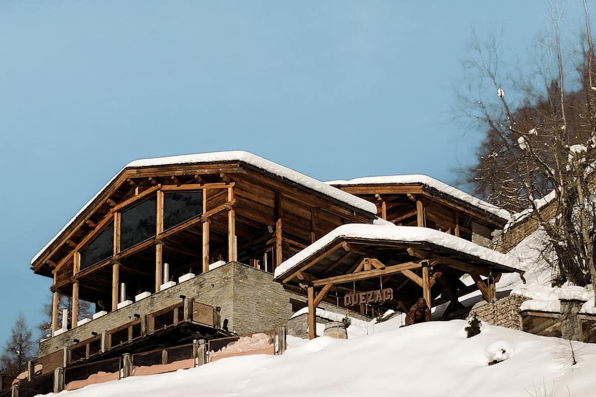 19 Amazing Airbnb Properties to Rent This Winter