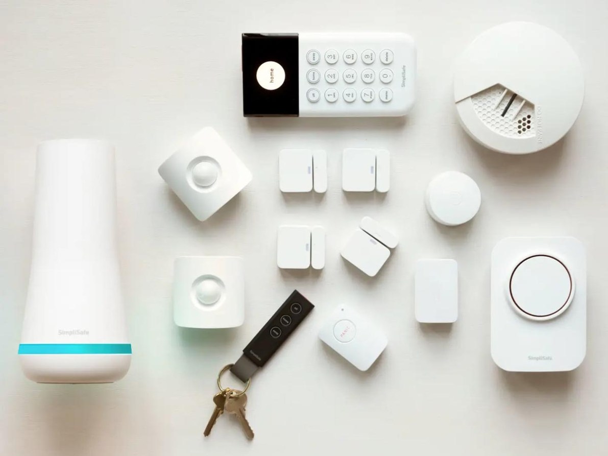 SimpliSafe vs. Ring Comparing 2 Top Security Systems