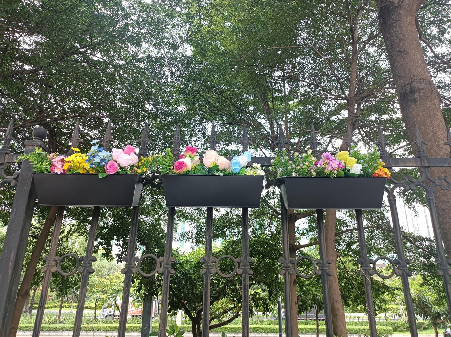 The Best Railing Planters