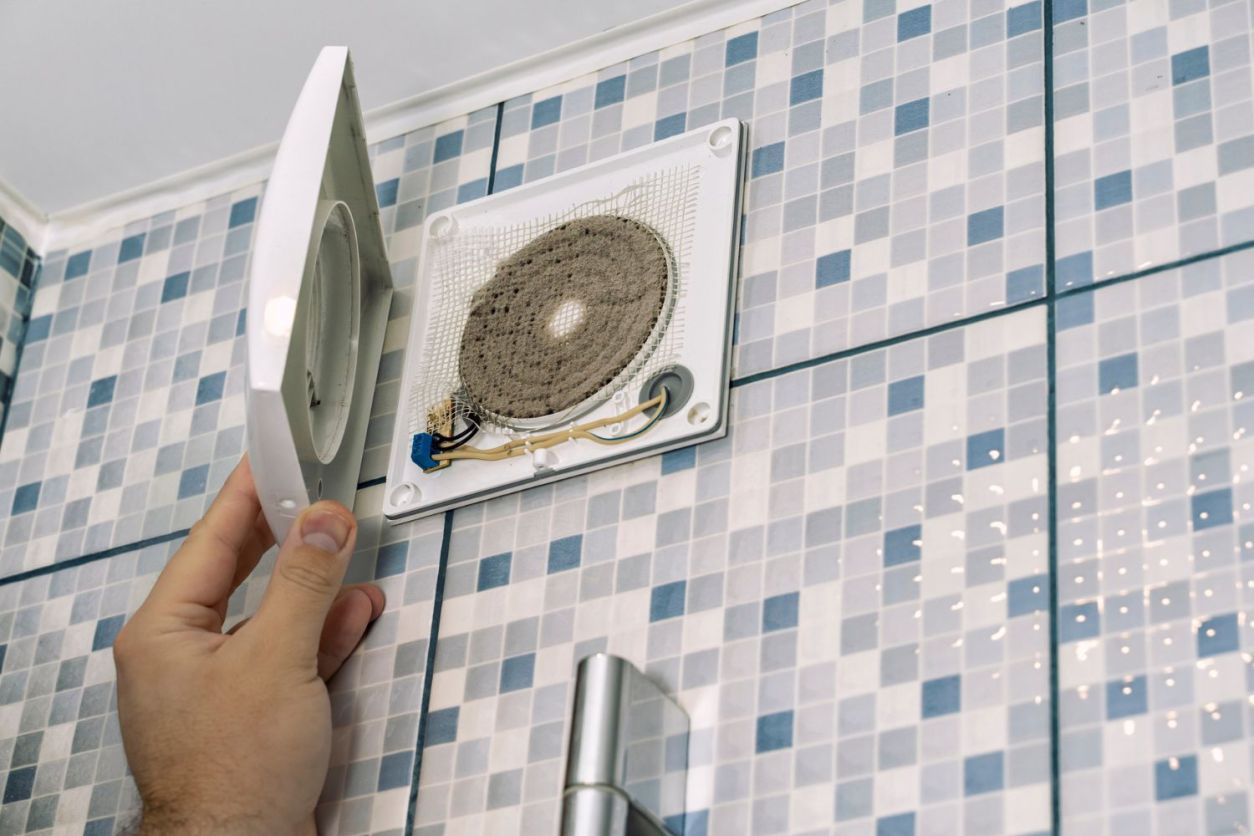 Here's Exactly Who Installs Bathroom Exhaust Fans