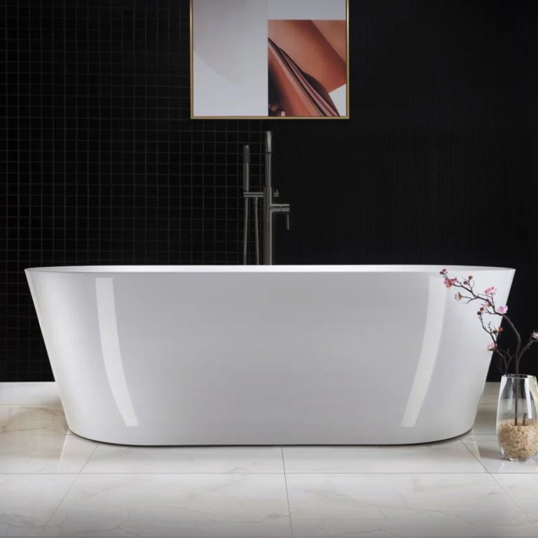  The Best Freestanding Tubs Option: Woodbridge B1701 Acrylic Freestanding Soaking Bathtub