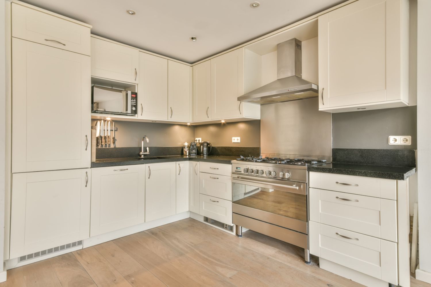 How Much Does It Cost to Refinish (2023) Bob Vila