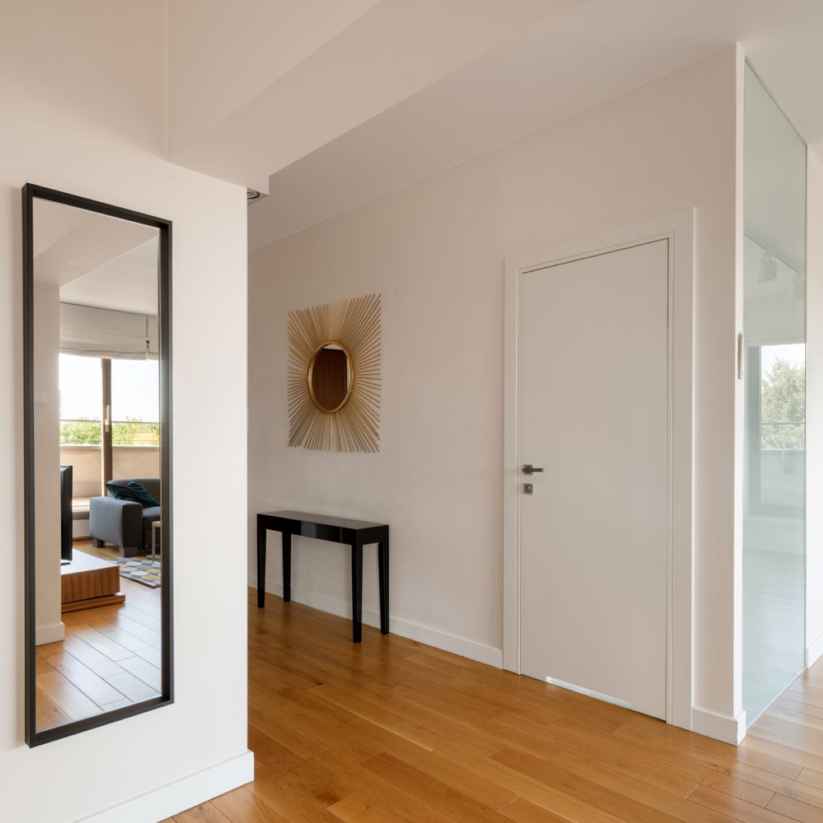 decorating with mirrors hallway
