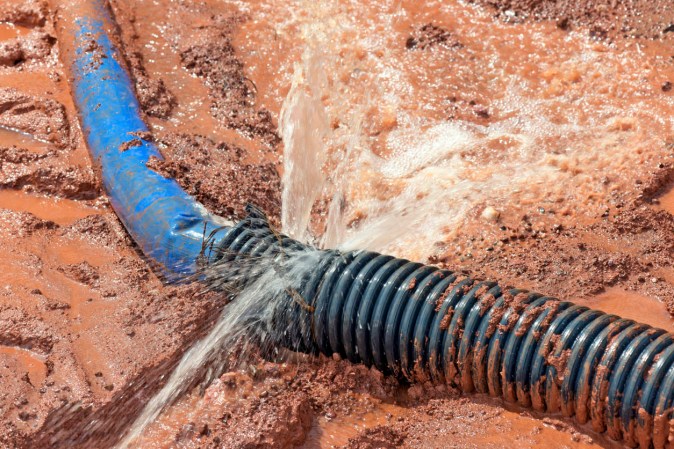 How Much Does Cracked Sewer Pipe Repair Cost?