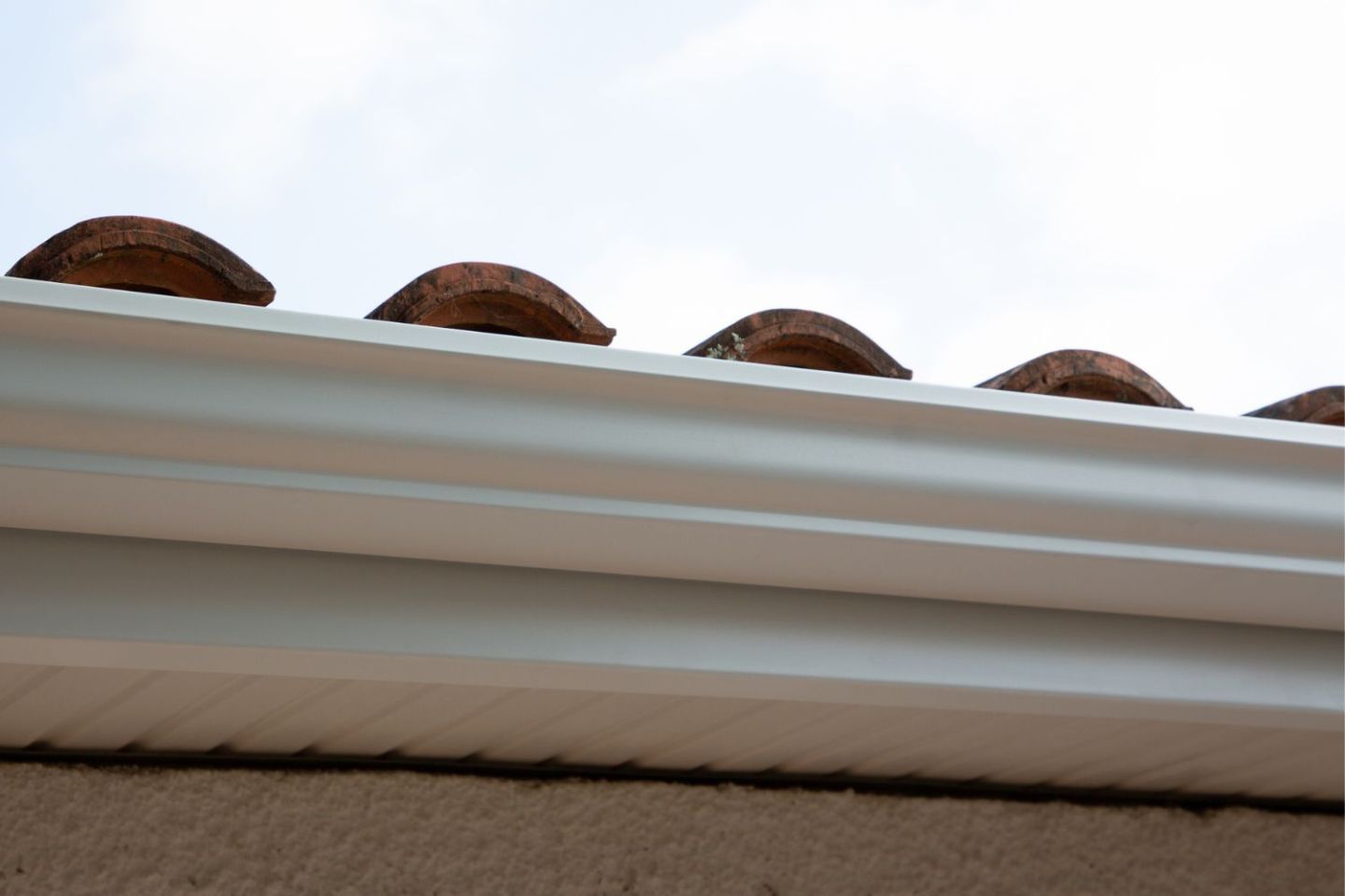 How Much Do Seamless Gutters Cost? (2023) Bob Vila