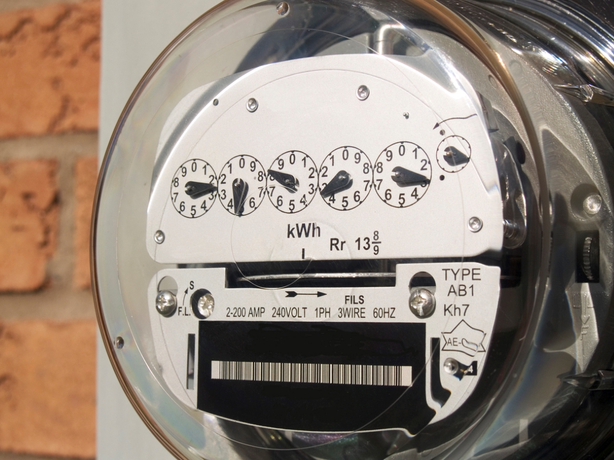how to read an electric meter - analog electric meter
