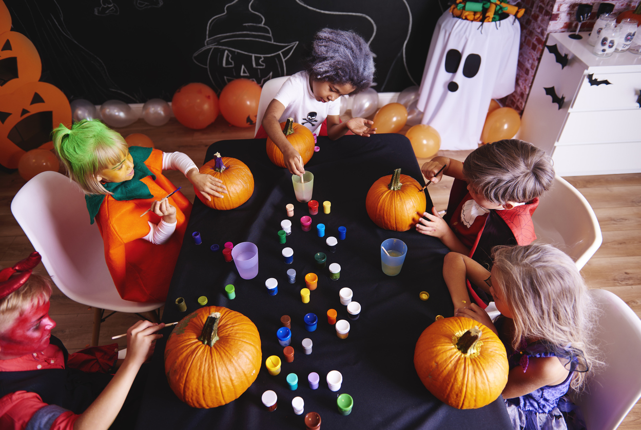 trick or treating pumpkin decorating party