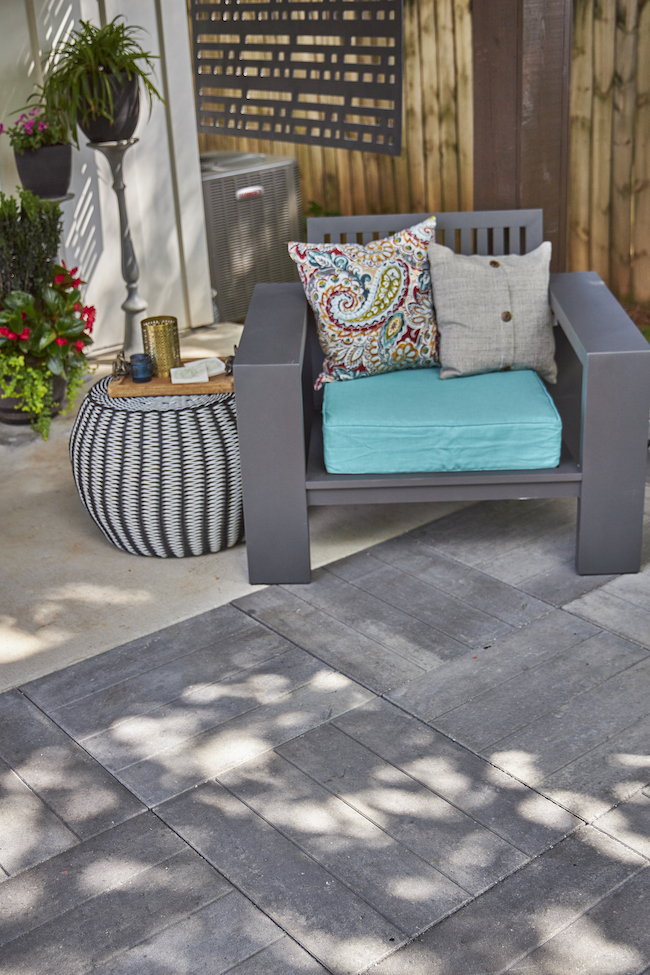 Pavestone patio with Avant pavers - outdoor living trends