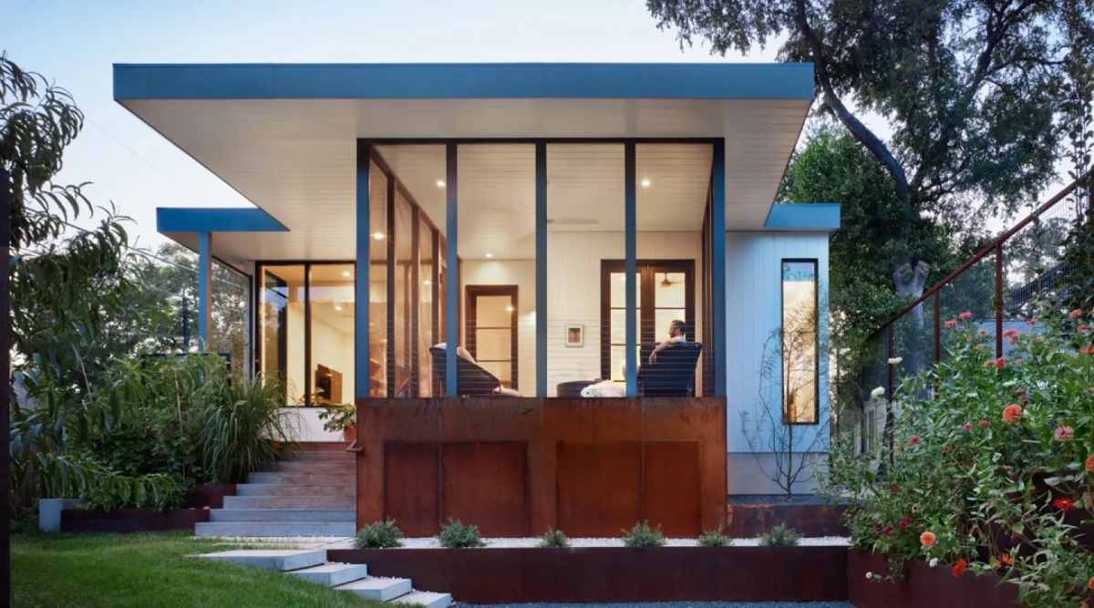 passive house design - exterior home porch