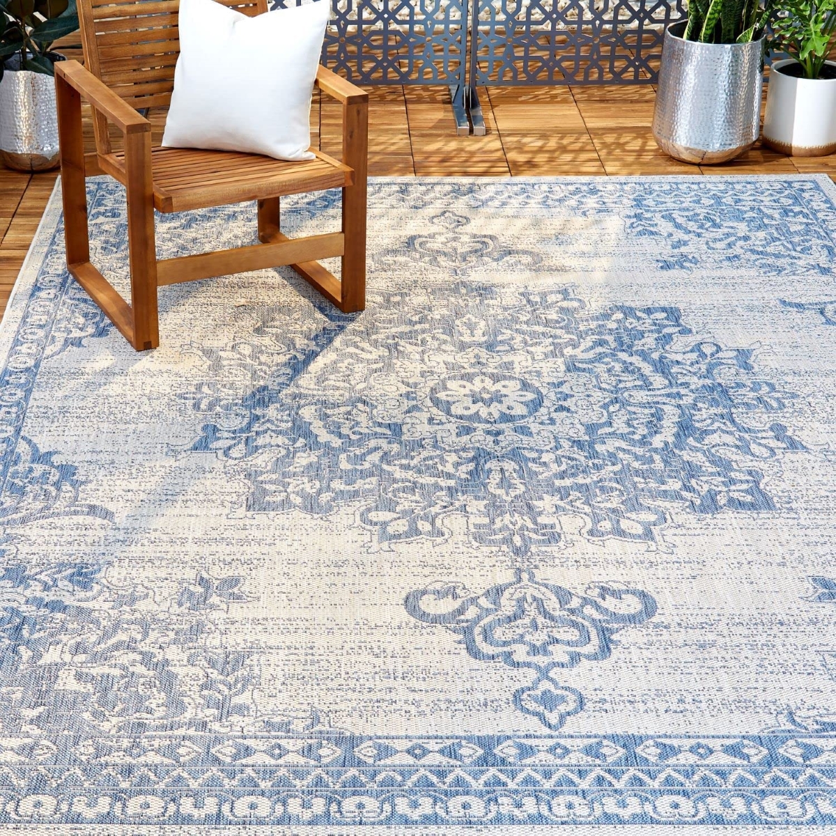 types of rugs - blue design rug
