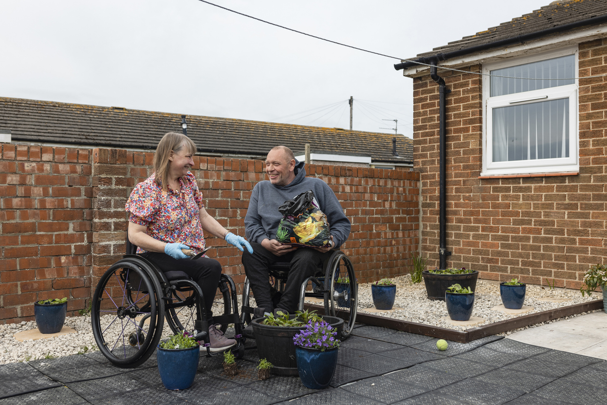 iStock-1415804172 outdoor living accessible gardening