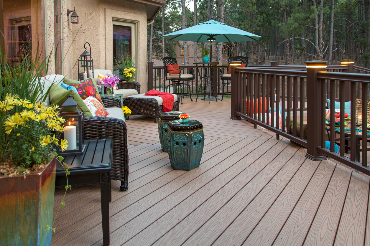 iStock-157033382 wood vs composite deck beautiful deck made of composite material