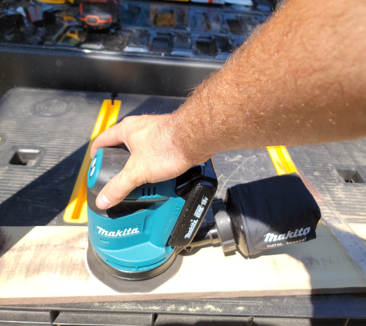 The Best Power Tools and DIY Products Option Makita 5-Inch Random Orbit Sander with Tool Case