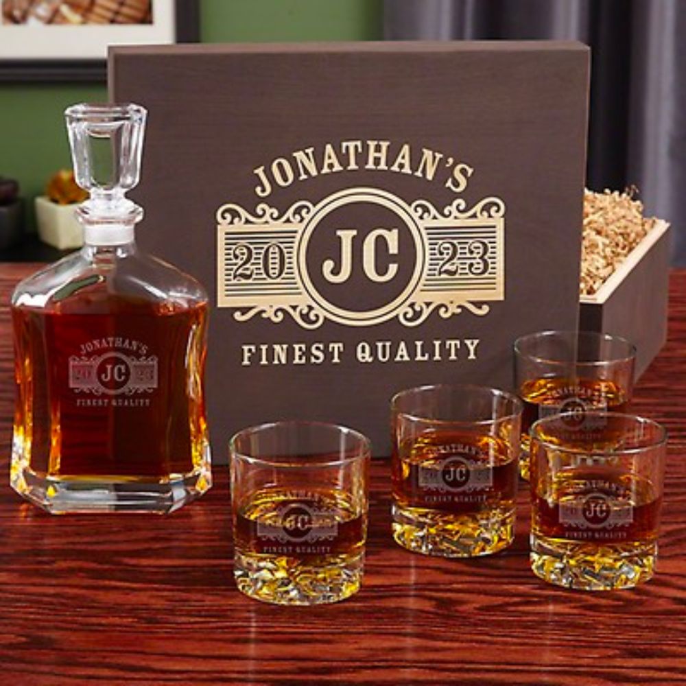 Bar Gifts: Personalized Decanter Set