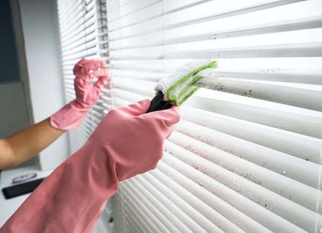 Dusting Tips Clean Blinds
