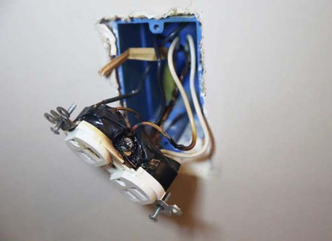 Faulty Burned Electrical Outlet fishy smell