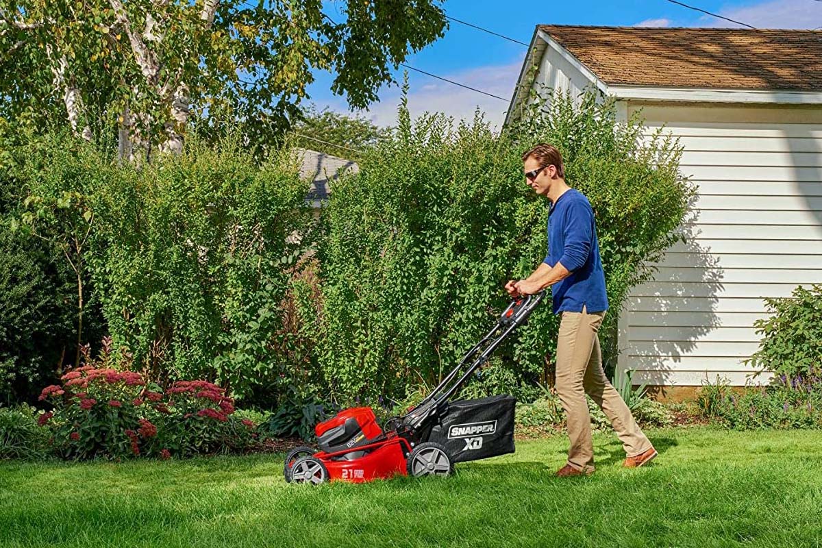 The Best Lawn and Garden Product Option Snapper XD 82V Cordless Battery-Powered Lawn Mower