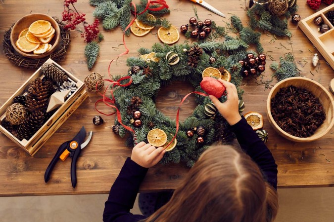 The Best Online Wreath-Making Classes