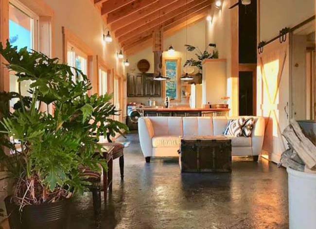 What is a Barndominium? 10 Stunning Examples With Photos - Bob Vila