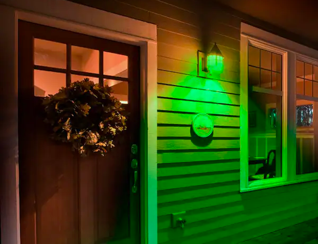 green porch light meaning faq 2022
