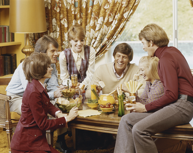 2022-design-trends-to-ditch-happy-70s-people-eating-fondue