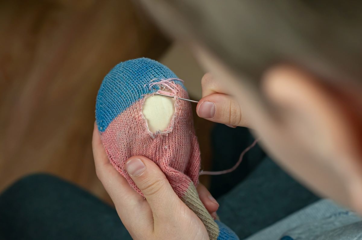 how to darn a sock - sewing sock